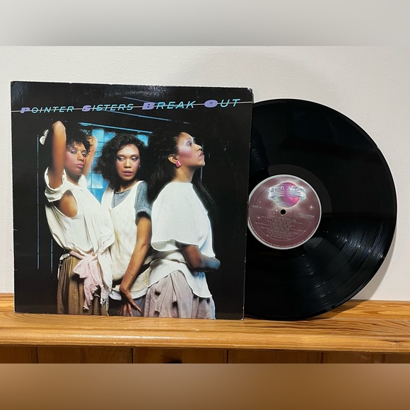 Pointer Sisters – Break Out
Vinyl, LP, Album:
1983
Electronic, Funk / Soul, Pop - Picture 1 of 5